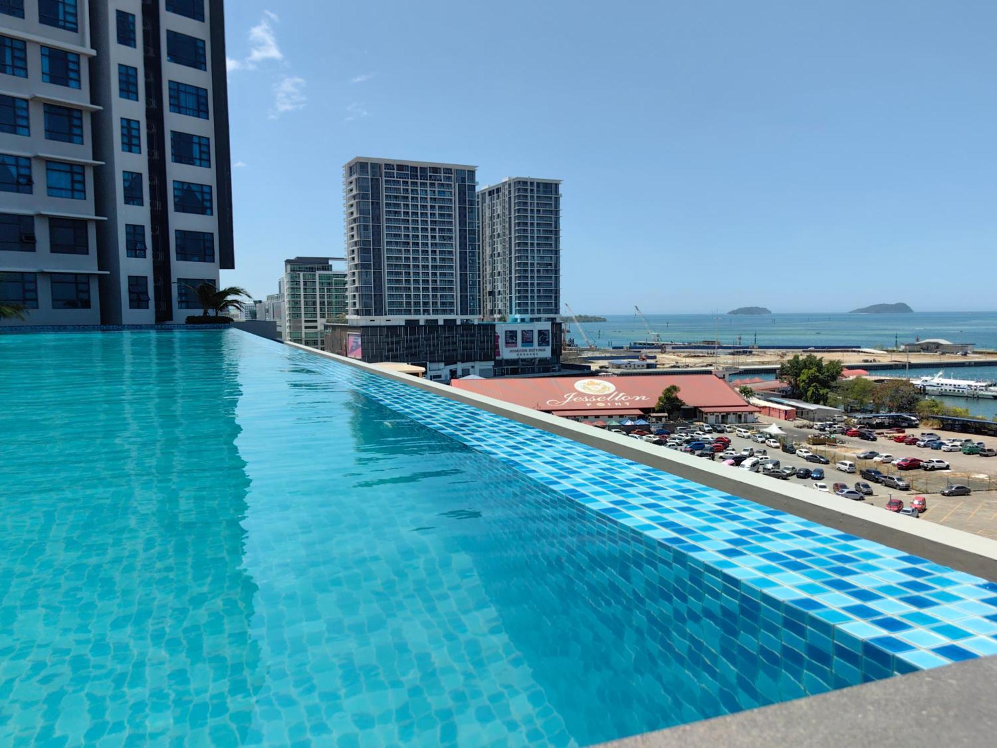 Jesselton Quay By Miraton Lodge 1 Kota Kinabalu Exterior foto